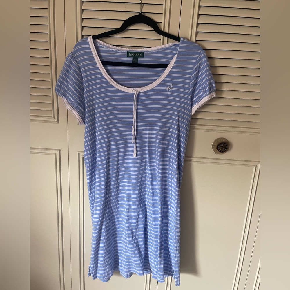 Cute pastel blue stripe Ralph Lauren dress, women’s size M